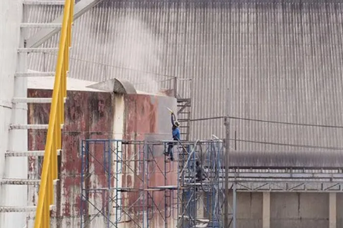 Commercial and Industrial Media Blasting